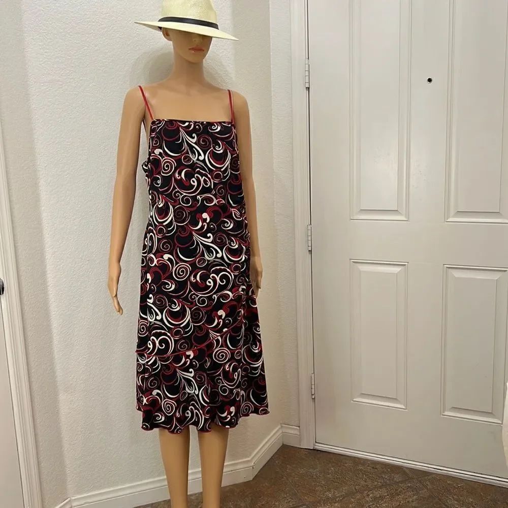 Parallel XL Woman’s Dress Adjustable Straps Side Ruching Mexico Black Red Cream